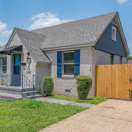 Mika Springs Beach Inspired Home! Memphis Exterior foto
